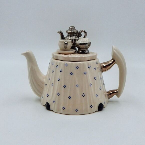 Cardew Design Victorian Tea Time 4 Inch Porcelain Teapot Made in England - Picture 1 of 12